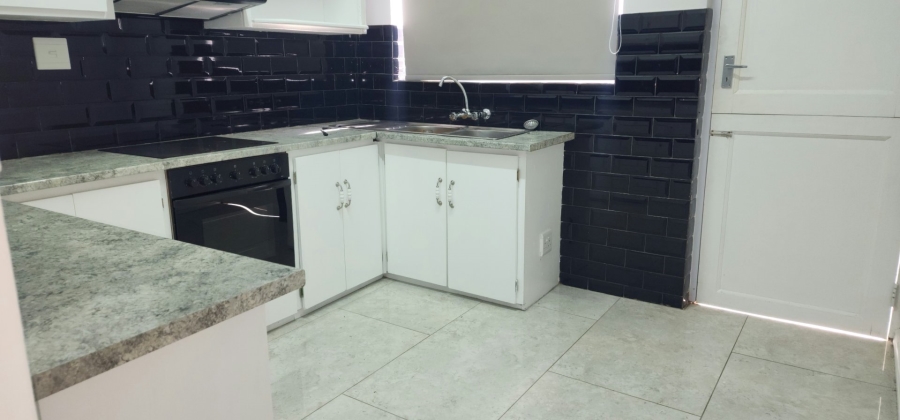 To Let 2 Bedroom Property for Rent in Surrey Estate Western Cape